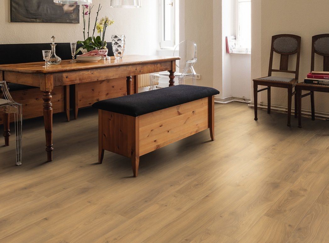 HARO Laminatboden TRITTY 100 Landhausdiele 4V Eiche Emilia Honig* authentic soft Top Connect