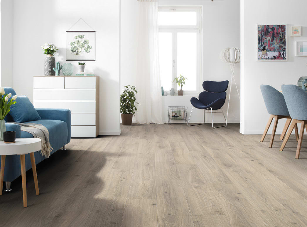 HARO Laminatboden TRITTY 200 Aqua Landhausdiele 4V Eiche Emilia samtgrau* authentic soft Silent Pro Top Connect
