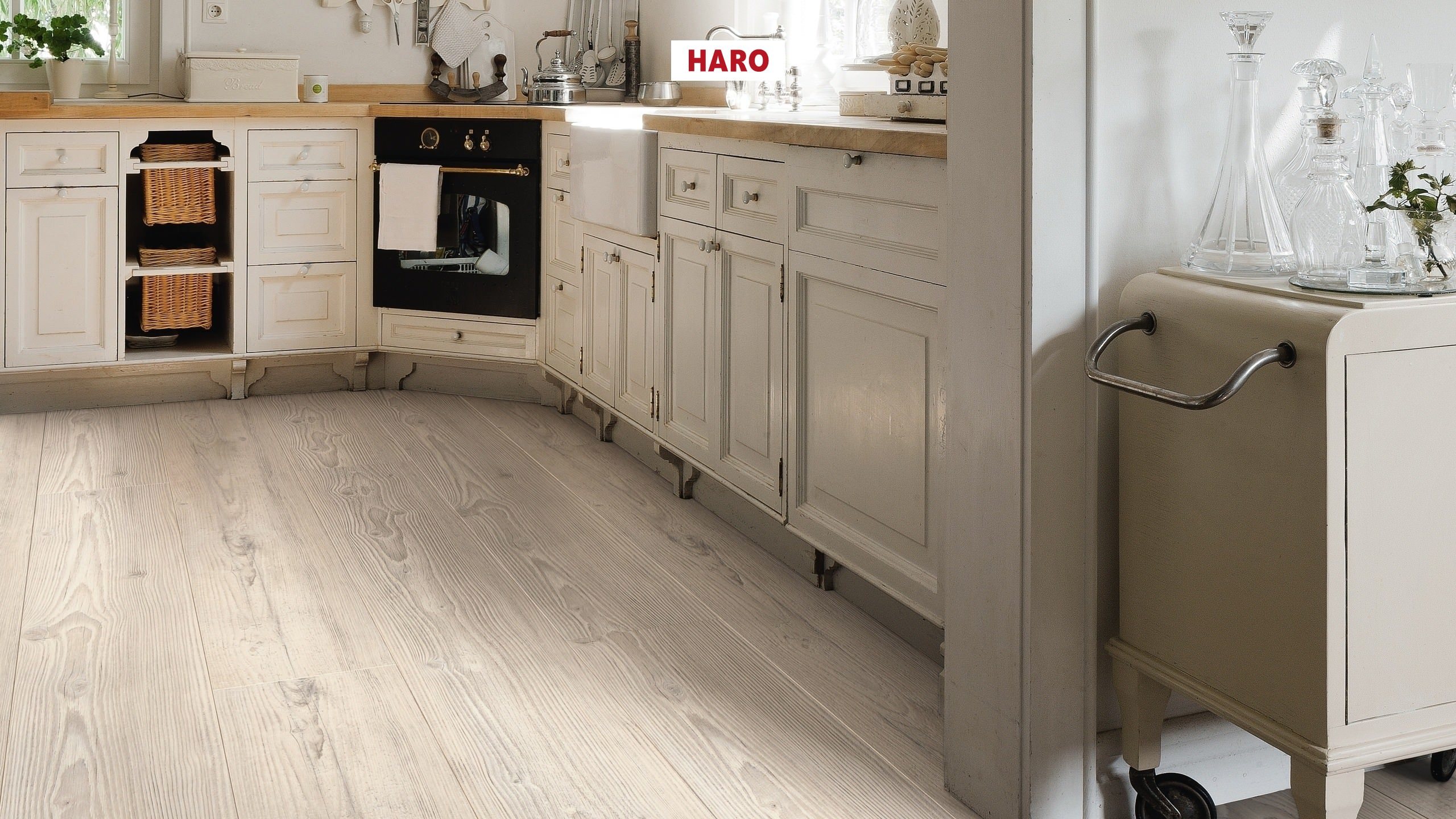 DISANO by HARO ClassicAqua Landhausdiele XL 4V Pinie Nordica* strukturiert Top Connect