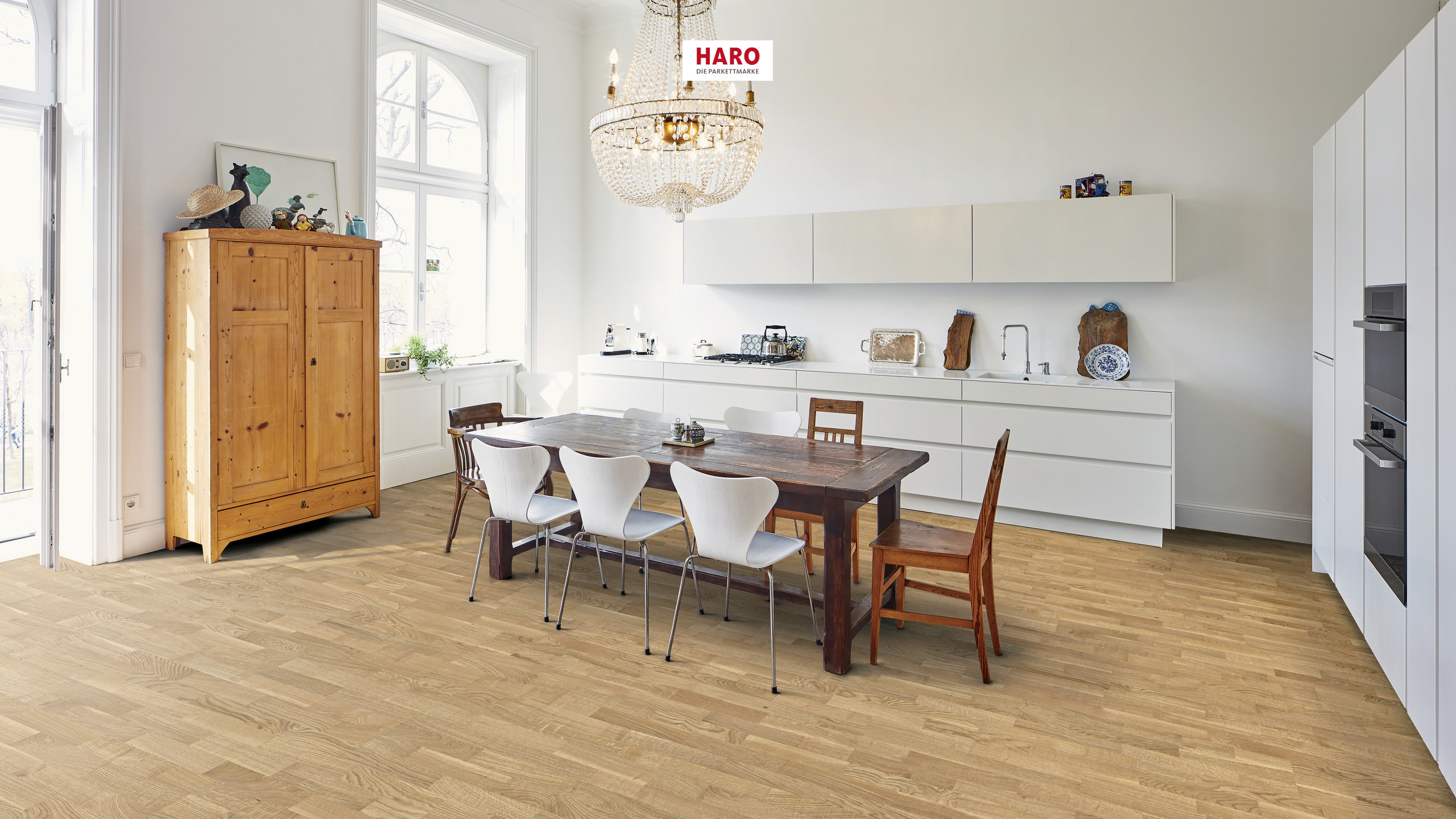 HARO PARKETT 4000 Schiffsboden Eiche Family Limited Edition naturaDur Top Connect