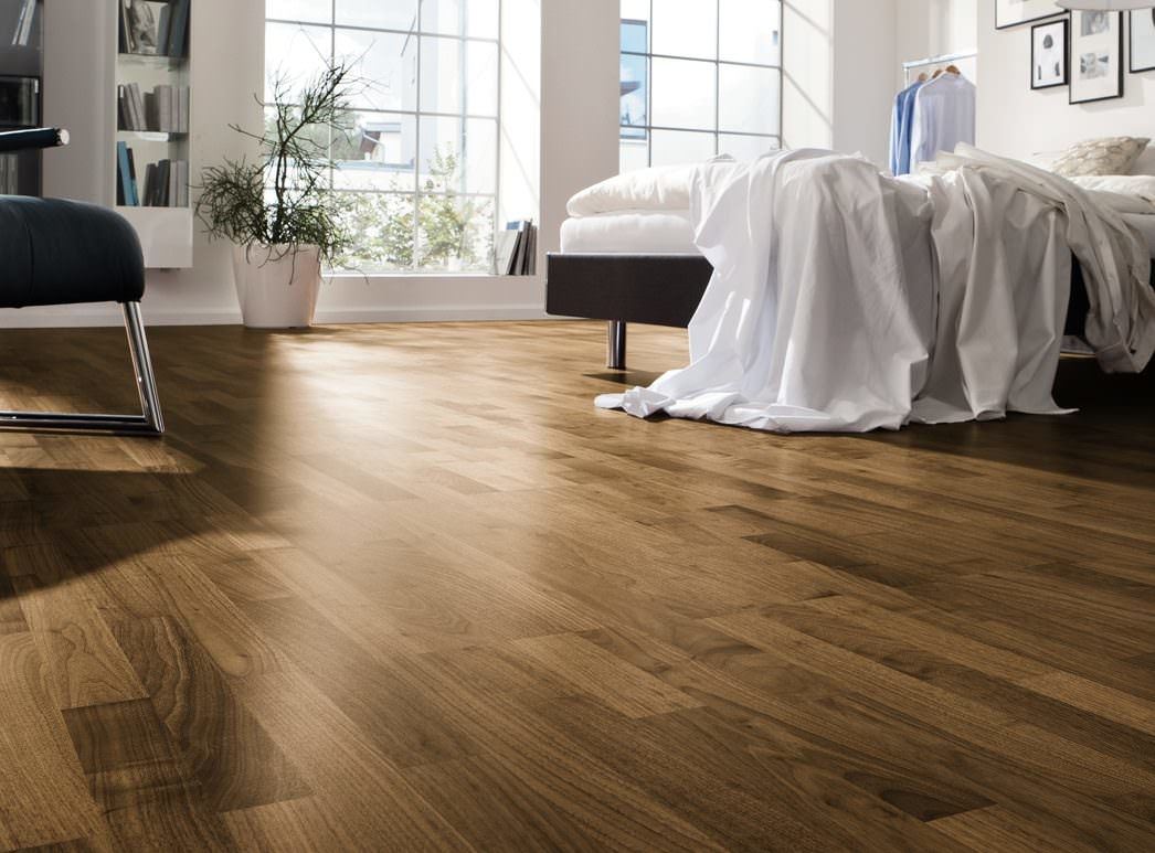HARO PARQUET 4000 Longstrip American Walnut Trend permaDur Top Connect