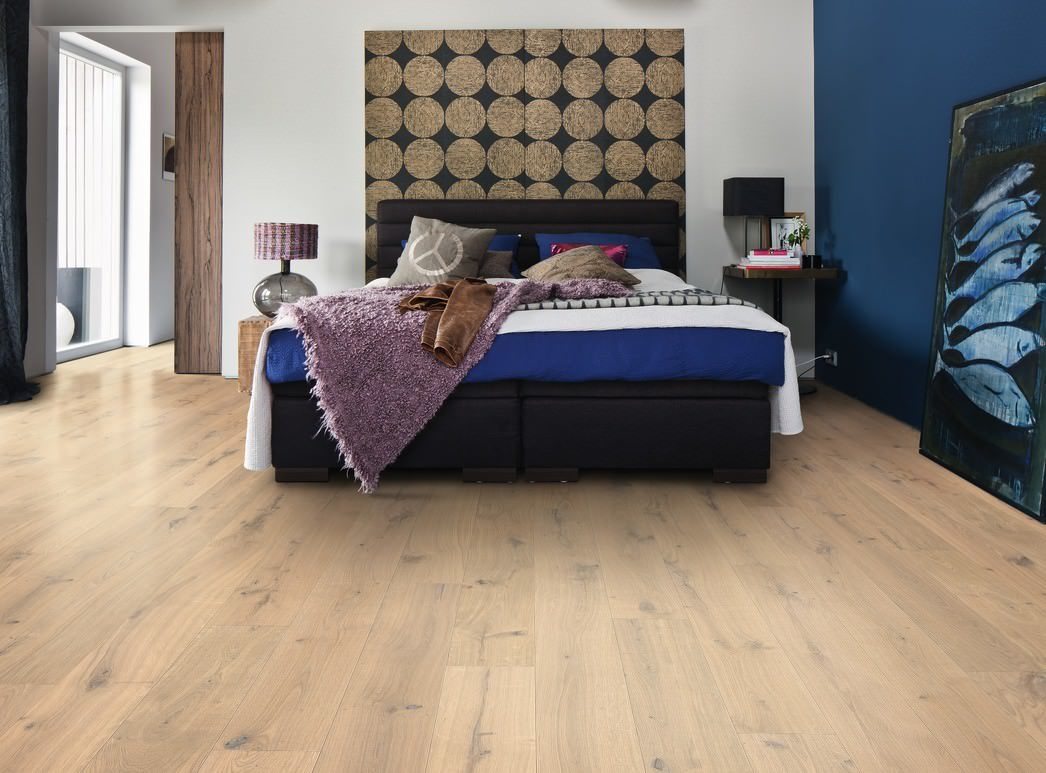 Product image 1 Plank 1-Strip 180 4V Oak Piemont brushed
