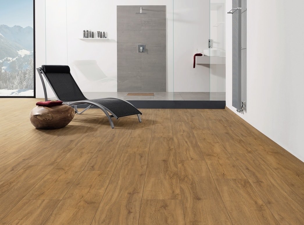 Product image 1 Plank 1-Strip XL 4V Mountain Oak* textured