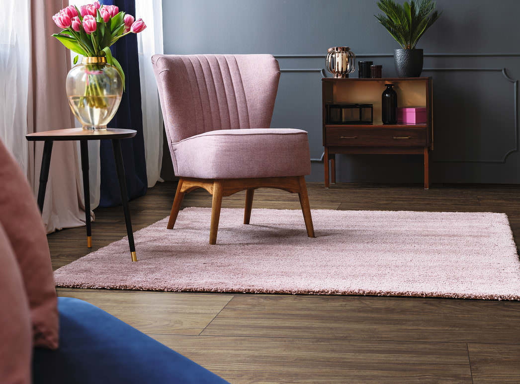 Product image 1 Plank 1-Strip XL 4V Walnut* textured