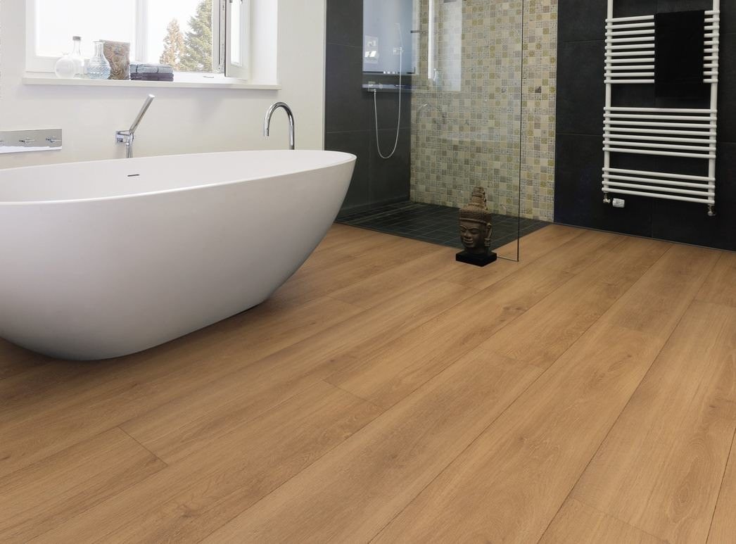 Product image 1 Plank 1-Strip XL 4V Field Oak* textured