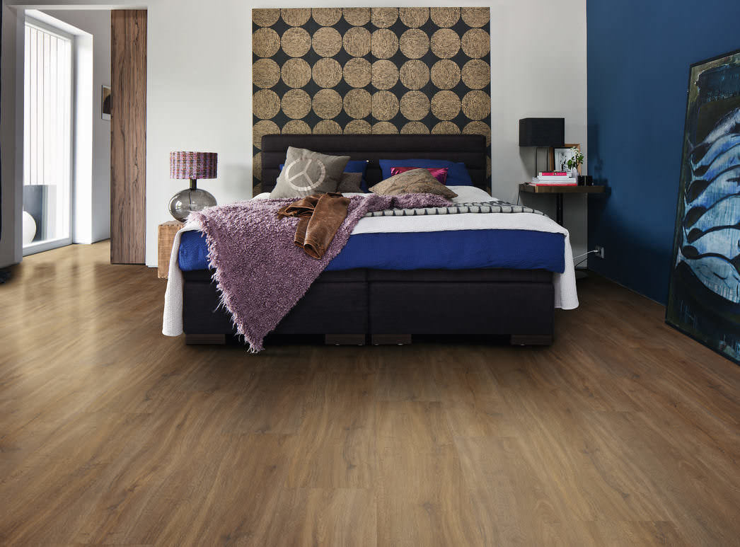 Product image 1 Plank 1-Strip 4VM Wild Oak* textured