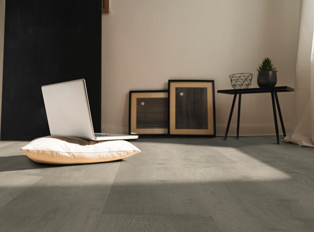 HARO Suelo laminado TRITTY 100 Gran Via 4V Roble Bergamo gris plata* authentic soft Silent Pro Top Connect