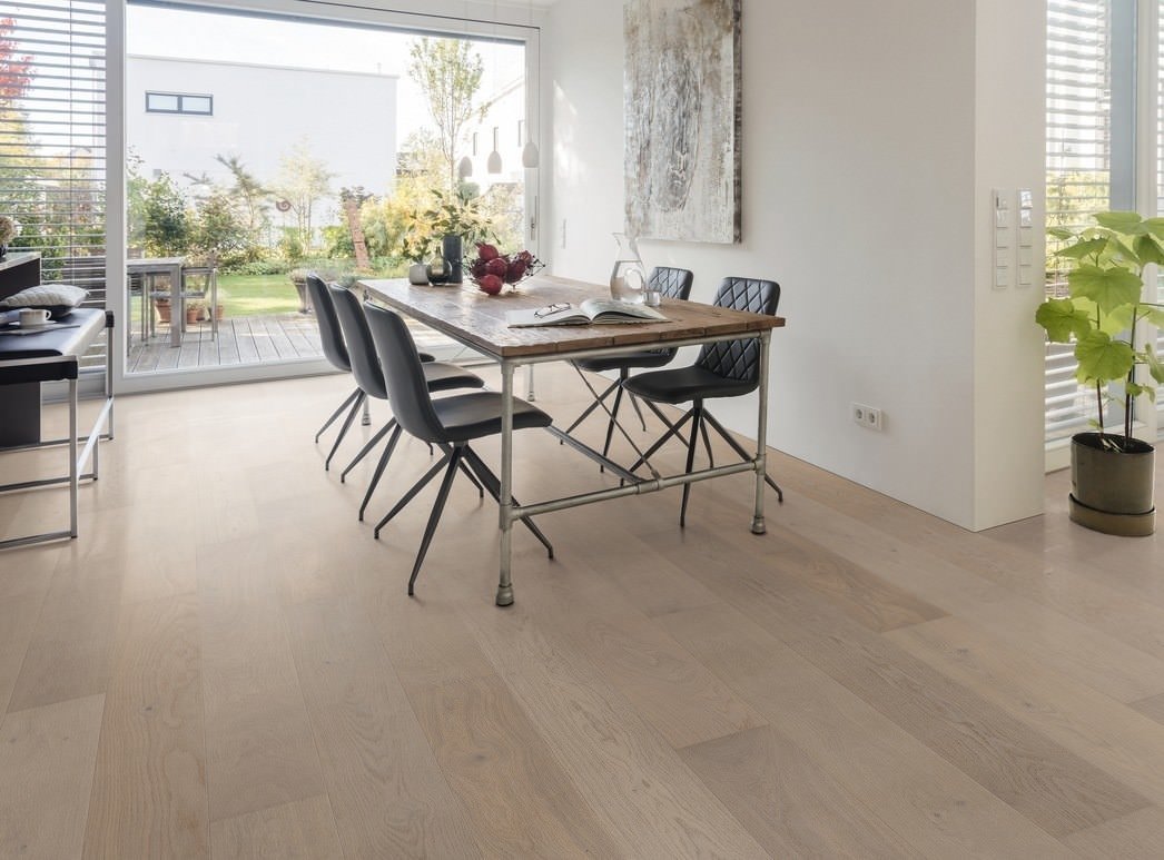 HARO PARQUET 4000 Plancia 180 4B Rovere bianco cristallo Markant spazzolato naturaLin plus Top Connect