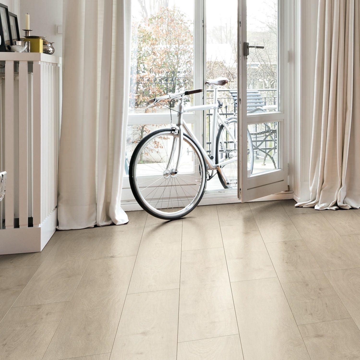 537374 - HARO Pavimento in laminato TRITTY 200 Aqua Gran Via 4B Rovere  Sicilia bianco* authentic opaco Top Connect - IT